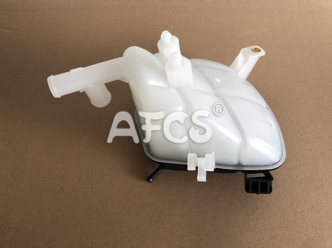 1645000049 Expansion Tank For MERCEDES BENZ M CLASS W164 X164 GL