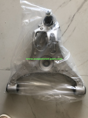 Preventief onderhoud Bescherm uw auto door beschadigde onderdelen van de auto-ophanging snel te vervangen